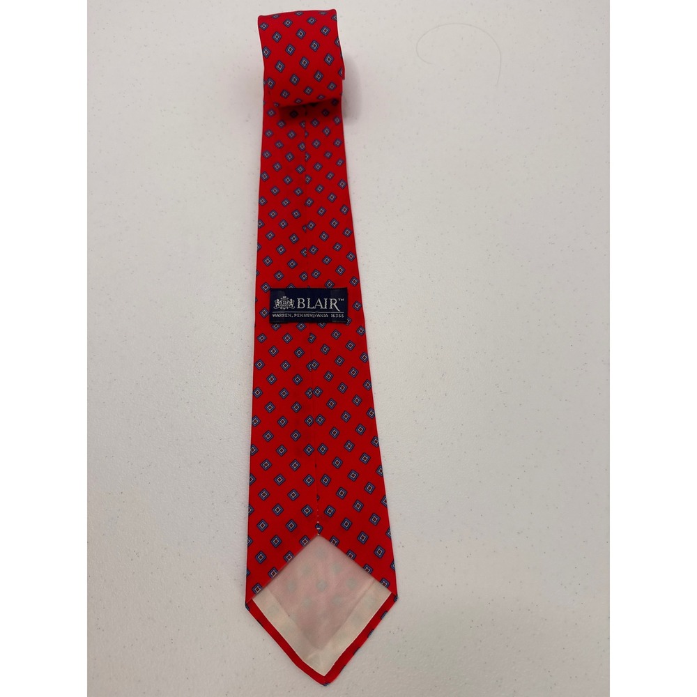 Blair Mens Red Geometric Diamond Pattern Polyester Necktie Machine Washable - Picture 4 of 4